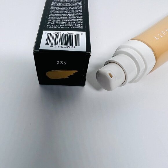 FENTY X Rihanna Pro Filtr Hydrating Longwear Foundation - Picture 16 of 16